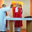 Il vescovo Tomasi ha scelto la Casa della carità per celebrare il suo primo anniversario