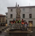 Movimento 9 dicembre in corteo contro lo Stato