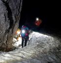 Si arrampicano sulle Tre Cime di Lavaredo ma rimangono bloccate: soccorse nella notte