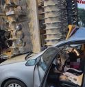 Scontro tra un'auto e un trattore: ferita una donna