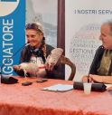 Dorina Vaccaroni dialoga con il giornalista Antonio Gregolin