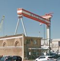 Tragedia al cantiere navale: operaio muore investito da una fiammata