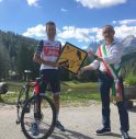 Il ciclista Vincenzo Nibali e Mauro Migliorini, a Passo San Pellegrino