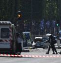 Parigi, arsenale in casa terrorista Champs-Elysées. Fermati 4 familiari