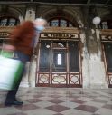 San Marco 'occupata' per celebrazioni, protesta del Caffè Florian a Venezia