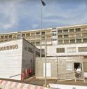 Bambino di due anni cade dal balcone: ricoverato in gravissime condizioni