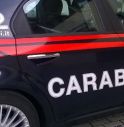 Alcoltest al suo amico, insulta i carabinieri: denunciato