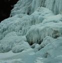 Muore precipitando da una cascata di ghiaccio