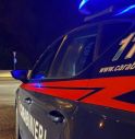 Spaccata al phone center di Conegliano, un vicino lo vede e chiama i carabinieri: ladro fermato 