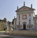 Castelfranco, ragazzini si arrampicano sulle impalcature del Duomo