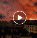 Fiamme nella notte: distrutto il più antico mercato coperto della capitale