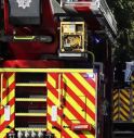 Londra, vasto incendio in un magazzino a Tottenham