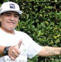 Maradona e il regalo speciale, arriva la maglia di Totti
