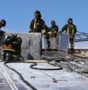 Fiamme ai pannelli fotovoltaici, la velocità dei soccorsi salva il tetto del capannone