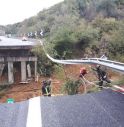 Maltempo, crolla un tratto di autostrada