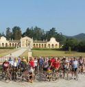 In bici tra ville e cantine