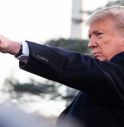 Scontro tra la presidenza americana e i media: le grandi televisioni bocciano il bando e abbandonano il pool