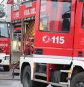 Crolla cornicione, tragedia sfiorata in una scuola