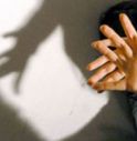Violenza sessuale nel box auto: arrestato 27enne 
