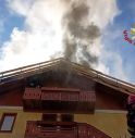 Incendio in casa: Vigili del Fuoco in azione