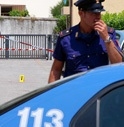 UBRIACO MOLESTA I CLIENTI DELL'HOTEL