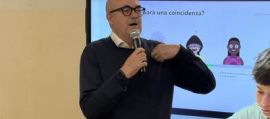 Scuola, Battaglia (Vik School) su Behind your screen: Scuola, Battaglia (Vik School) su Behind your screen: