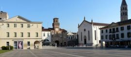 San Valentino, cinque cuori luminosi negli scorci e piazze di Treviso