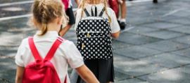 Salute: 'back to school', 7 consigli per proteggere la vista dei bambini dalla miopia.