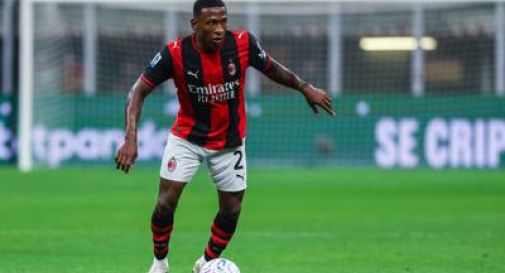 Milan, ansia Estupinan. Si fa male al ginocchio.
