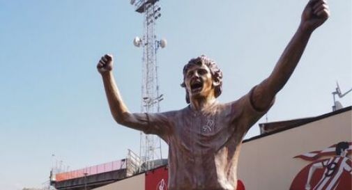 Inaugurata la statua di Paolo Rossi 