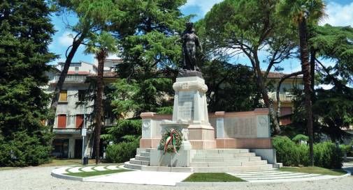 monumento ai caduti conegliano