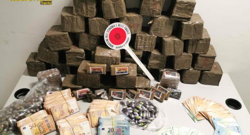 Maxi operazione anti-droga: 46 arresti e sequestri per 22 milioni