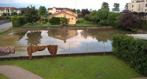 Bomba d'acqua a Vazzola, allagamenti e black out