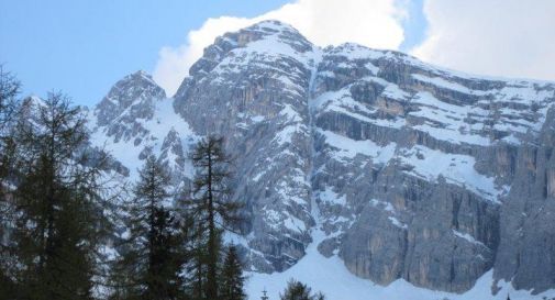 E' tornata la neve: fiocchi fino a bassa quota sulle Dolomiti venete