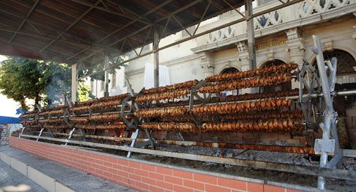 Pieve di Soligo, lo Spiedo Gigante è da Guinness dei primati