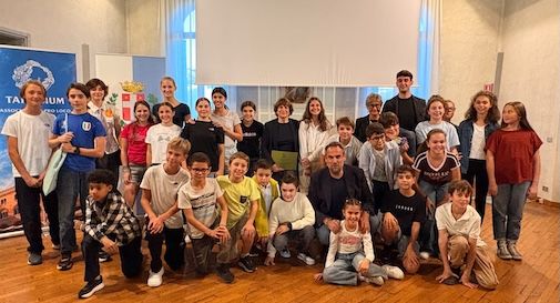 Tre mesi, 12 libri e 28 passaporti completati: a Treviso premiati i giovani lettori 
