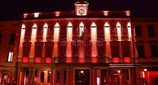 Violenza sulle donne, scarpe rosse in piazza a Motta