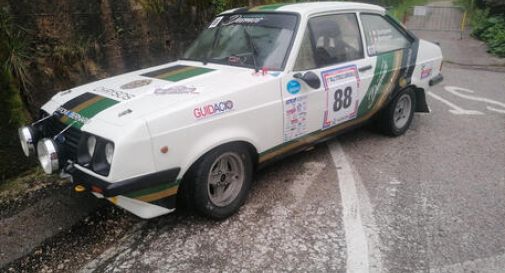 Tragedia al Rally, muore d'infarto ma salva la figlia