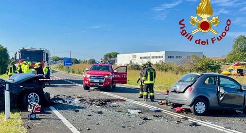 Scontro frontale a Pozzonovo lungo la provinciale: muore una donna di 35 anni
