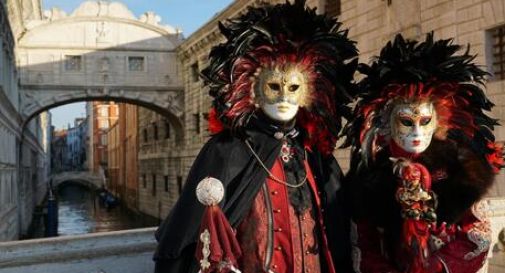 Carnevale: Venezia, domenica la 'carica' di 93mila persone