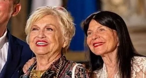 Premio letterario in Campidoglio per Wanna Marchi e Stefania Nobile, scoppia la polemica