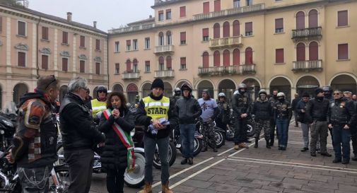 il sindaco Arena inaugura la Venice Benefit Run