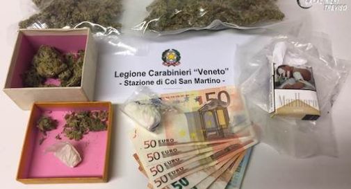 Blitz dei carabinieri, 23enne arrestato per droga 