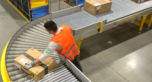 Vicino alla sede Amazon di Rovigo il giro affari delle attività commerciali aumenta del 20%