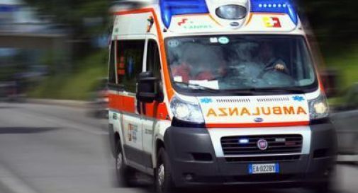 Minorenne investito da un’auto: immediato il ricovero in ospedale