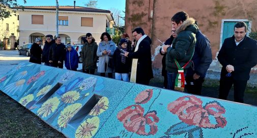 Cessalto, inaugurato in centro il nuovo mosaico realizzato dai ragazzi del Ceod di Motta