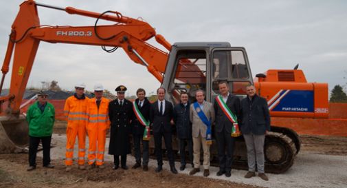 Sottopasso di via Verdi e ciclabile: posata la prima pietra