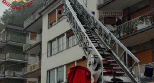 Padre incendia casa: 3 bimbe morte, una grave