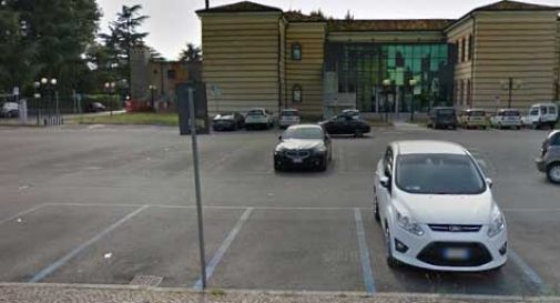  Troppe polemiche per i pagamenti, arrivano i parcheggi a disco orario