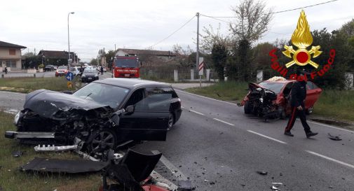 Castelfranco, schianto tra tre auto: una ferita